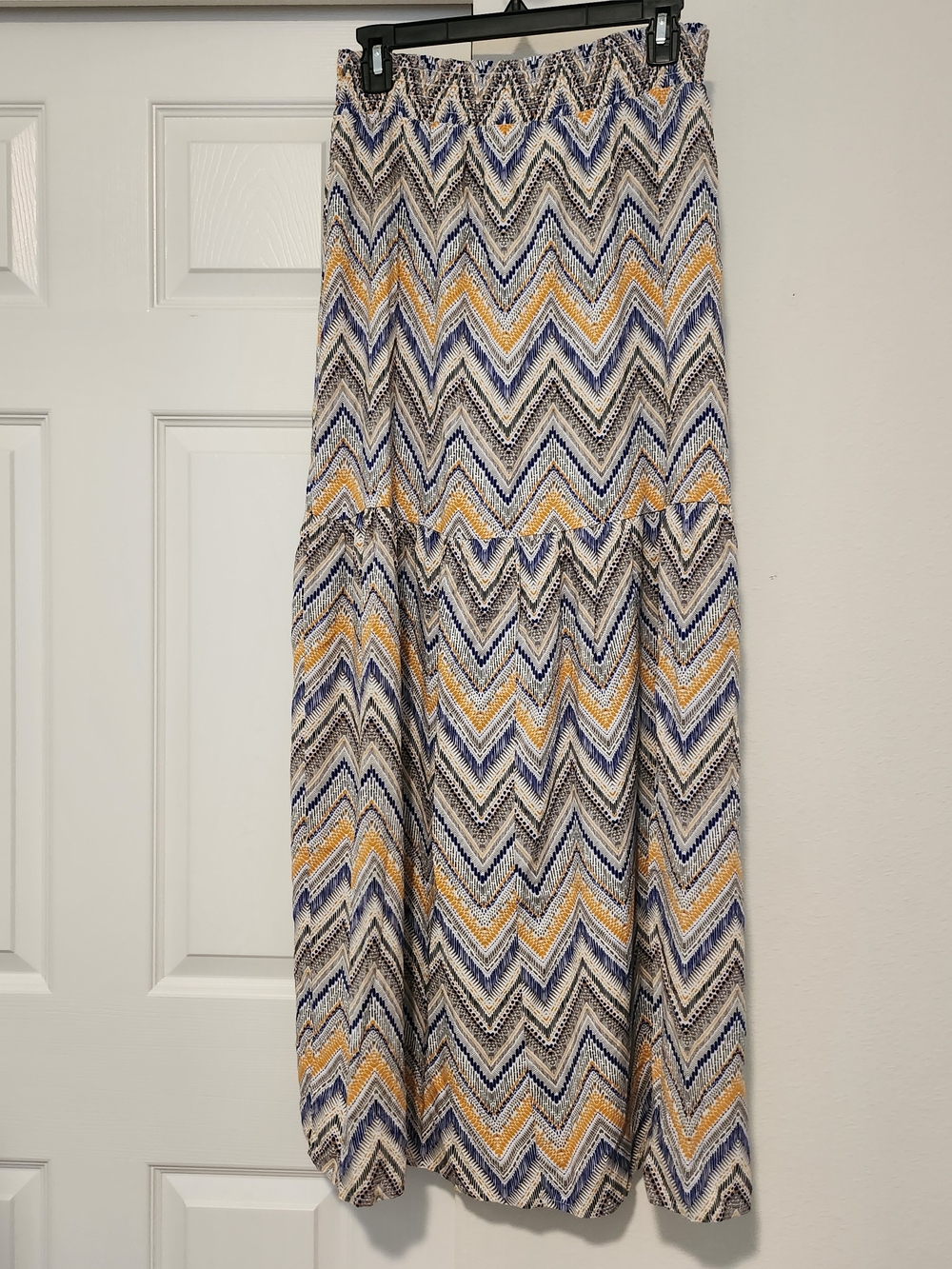 Hiatus Chevron Zig Zag Multi Color Smocked Waist Tiered Maxi Skirt Small